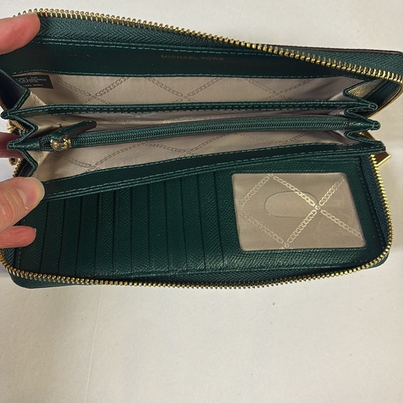 Michael Kors Large Jet Set Leather Continental Wallet Wristlet Racing Green - Picture 6 of 6